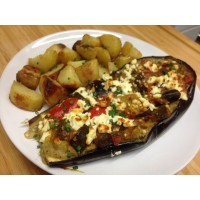 Aubergine farcie à la Carlton et mélange de graines