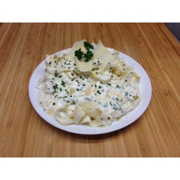 Tagliatelles au saumon et crème de poireaux Tagliatelles au saumon et crème de poireaux
