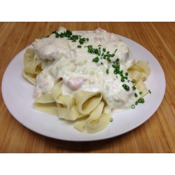 Spaghettis à la carbonara végétarienne et emmental