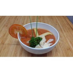 Gaspacho tomates concombres asperges et parmesan