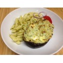 Aubergine farcie brousse et oignons, pennes et ratatouille
