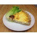 Tarte aux oignons emmental aubergine et salade verte*